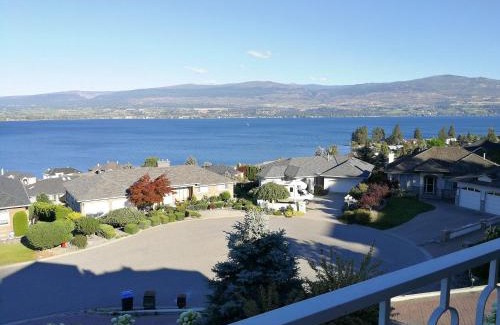 Lakeview Heights House | Casa Grande Lakeview House