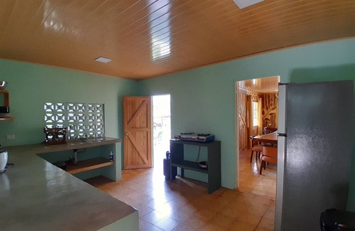 Carara House | Casa Grande Para 5-12 Personas, Complejo Turistico Fuga Ecolodge