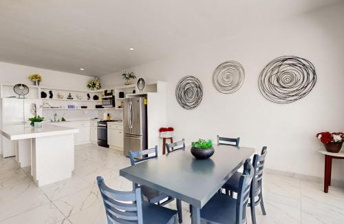 La Paloma House | Casa Granito 20 - Playa Arcangel