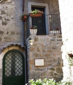 Mazzano Romano Apartment | Casa Graziella al Borgo