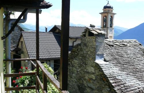 Brione sopra Minusio Apartment | Casa Grillino