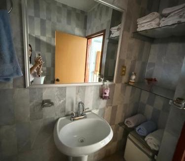 Tonila House | Casa Gualy