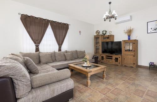 Pajara House | Casa Guerepe