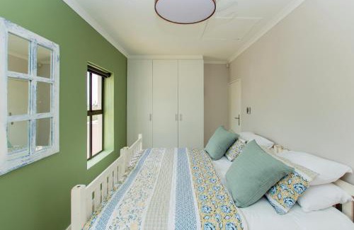 Mykonos Apartment | Casa Helios Langebaan - House of the sun