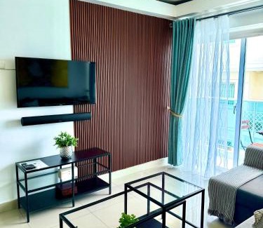 Bella Vista Apartment | Casa HJP - Rooftop Pool, Gym, Balconies,
