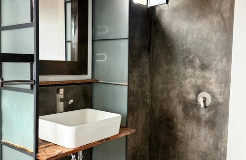 Colonia San Antonio House | Casa Hoja Azul