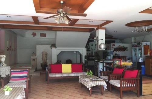 Phitsanulok House | Casa Holiday Hotel SHA