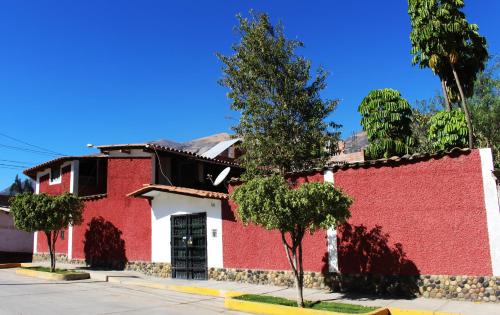 Carhuaz House | Casa Hospedaje"Los Capulies"