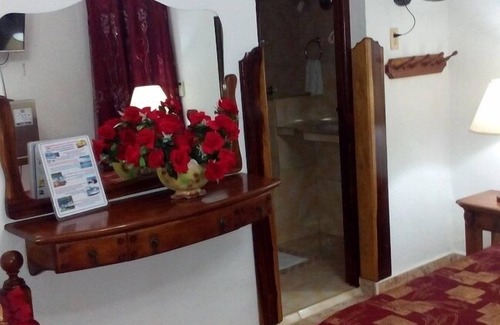 Cienfuegos House | Casa Hostal Perla