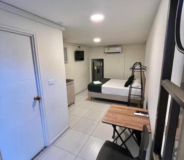 Cali House | CASA HOTEL FLOR DEL VALLE