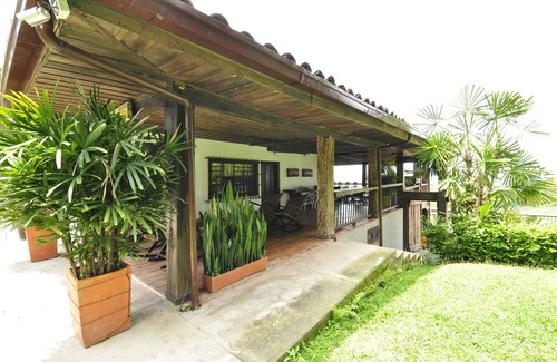 Pueblo Tapao Hotel | CASA HOTEL MÁLAGA