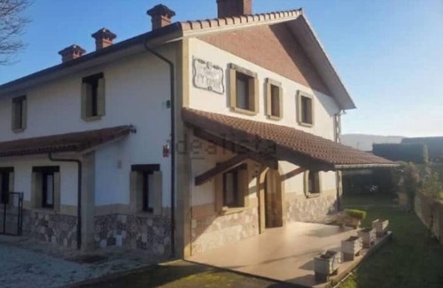 Sierra House | Casa Ideal a 3 Min. del Centro de Comillas y 5 Min. de la Playa