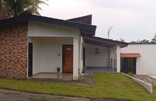 Punta Barco House | Casa Iguana - Punta Barco Viejo