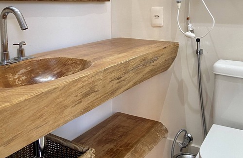 Barra do Una House | Casa Impecável em Condomínio Pé na Areia