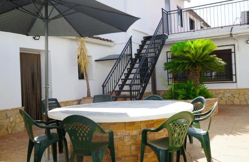 Tous House | casa imperial