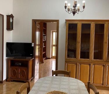 Longone Sabino House | Casa in campagna - L'OSTERIA