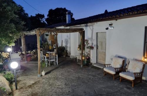 Monti House | Casa in campagna Su Frassu