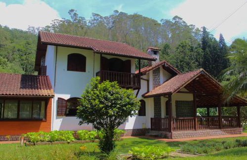 Nova Friburgo House | Casa Incrível em Nova Friburgo - Espaço Humedica