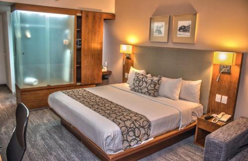 Queretaro Hotel | Casa Inn Premium Hotel Queretaro