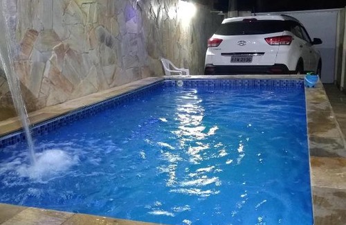Tupy House | Casa inteira ITANHAÉM Piscina AQUECIDA, Churrasqueira e Wi-fi