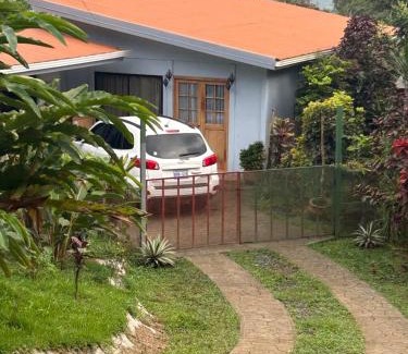 Monterrey House | Casa Isla del Arenal