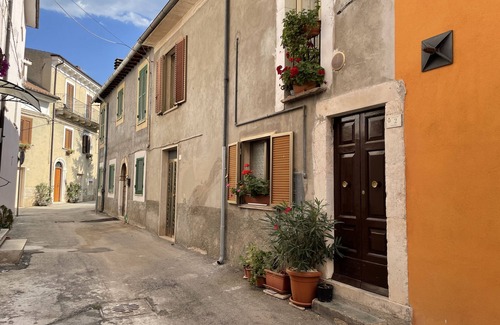 Corfinio House | Casa Italica - a quaint getaway in rural Italy