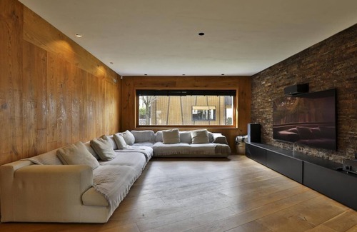 Sant Julia de Vilatorta Villa | Casa japandi Un alojamiento saludable