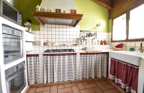 Rialp House | CASA JAN, Casa Rural en Beraní
