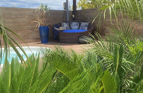 Imbaiba House | Casa Jardim 022