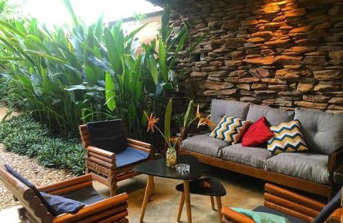 Cavalcante House | Casa jardim com ofurô - Chapada dos veadeiros