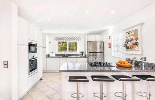 Sao Clemente Villa | Casa Jardim - Three Bedroom Villa, Sleeps 6