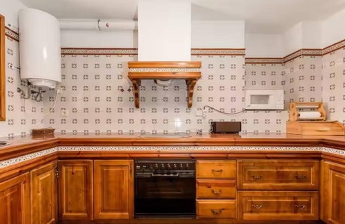 Gavet de la Conca Cottage | Casa Joan de Fontsagrada, house in a pre-Pyrenean village ideal for cycling routes.