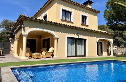 Calonge Villa | Casa Judibar con zona de barbacoa y piscina