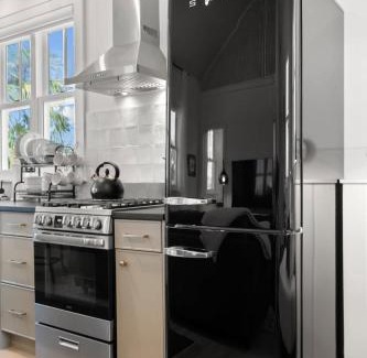 Historic Ybor Apartment | Casa Julieta - Stunning Ybor Studio