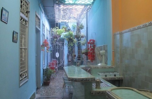 Puerto de Boniato House | Casa Karina y Franky
