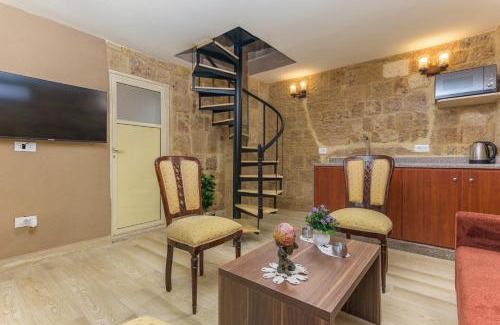 Tripoli Apartment | Casa Kik Apartments in Mina Tripoli