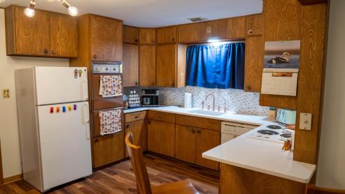 Smithville House | Casa Kingfisher