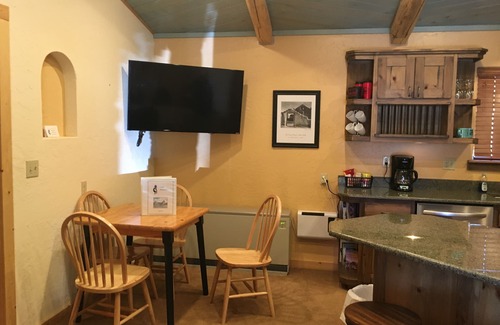 Creede House | Casa Kokopelli is the perfect romantic getaway!