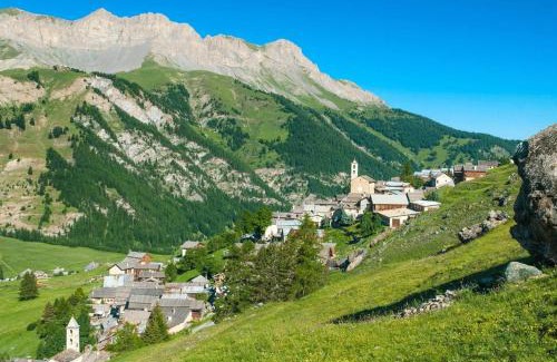 Saint-Veran Apartment | Casa-La Carotto Appartement pour 6 dans chalet