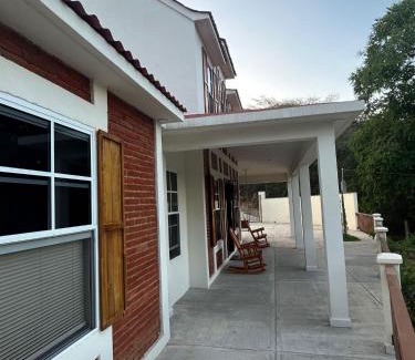 Jalpan de Serra House | Casa la CEIBA