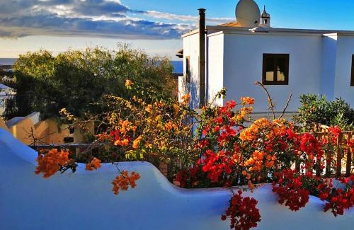 Tinajo House | Casa La Costa, Pensión con vistas al mar