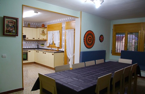 Horta de Sant Joan Ski Chalet | CASA LA FÀBRICA, holiday home with capacity for 10 people