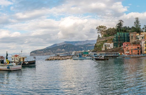 Colli di Fontanelle Ski Chalet | Casa La Giuggiola with Private Pool