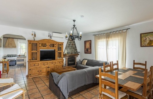 Canillas de Albaida Villa | Casa La Lomilla Canillas de Albaida by Ruralidays