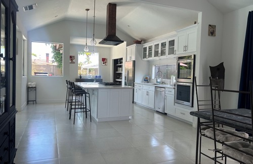 Mount Wilson House | Casa La Paz, Conveniently located