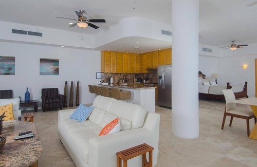 South Shore Hotel Area Villa | Casa La Vista - 25,000 Square Feet Oceanfront Excellence!