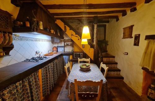 Benarraba House | Casa La Yedra by CasaTuristica