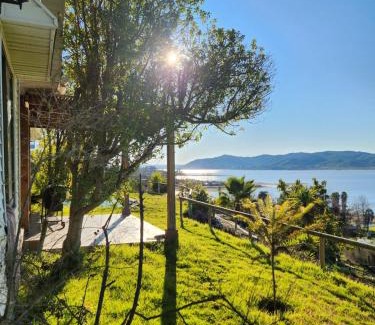 Manzano House | Casa Lago Rapel