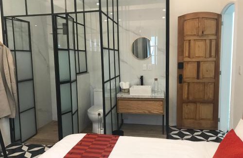 La Condesa House | CASA LALIQUE