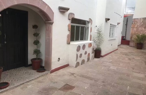 Zacatecas Centro House | Casa Lancaster en el corazón de la ciudad de cantera y plata.